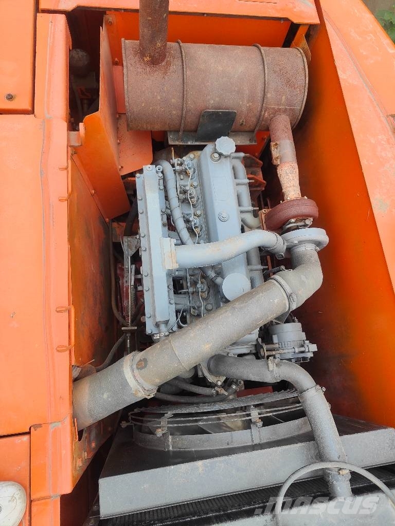 Doosan 220 LC-7 大型油圧ショベル12t以上(パワーショベル・ユンボ)