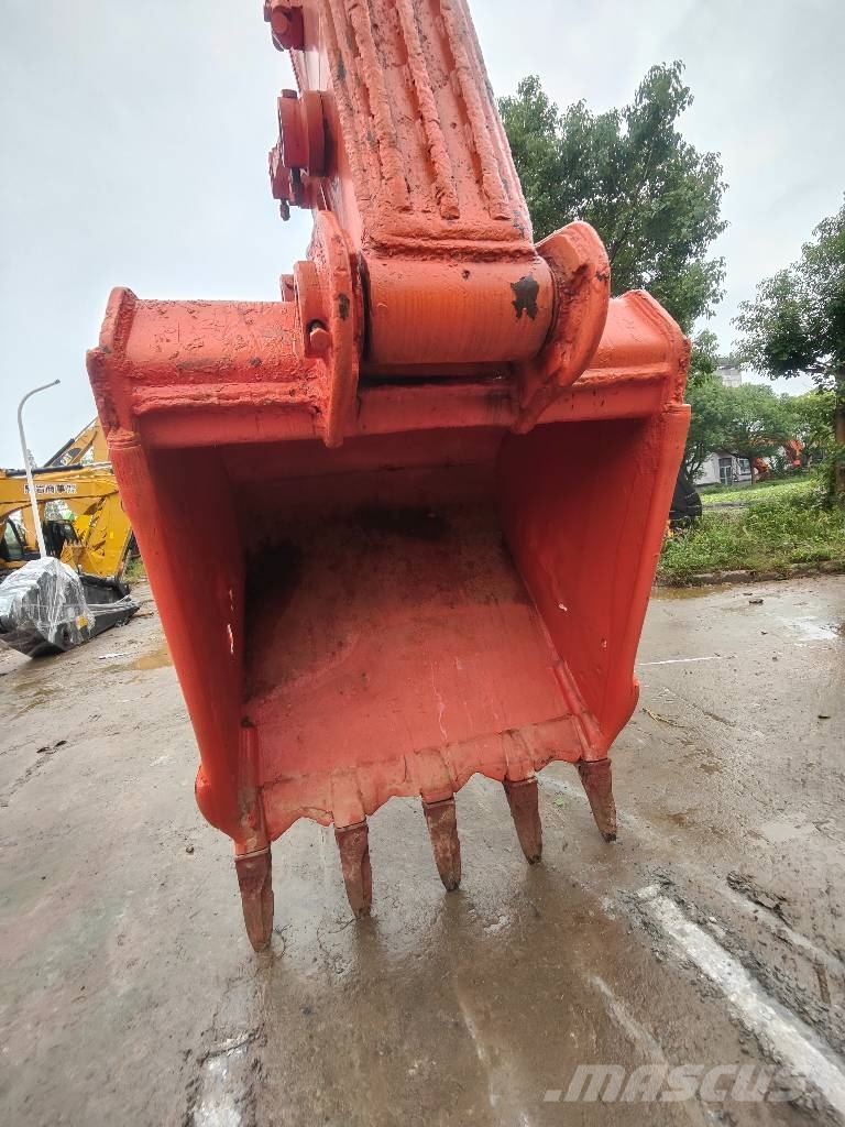 Doosan 220 LC-7 大型油圧ショベル12t以上(パワーショベル・ユンボ)