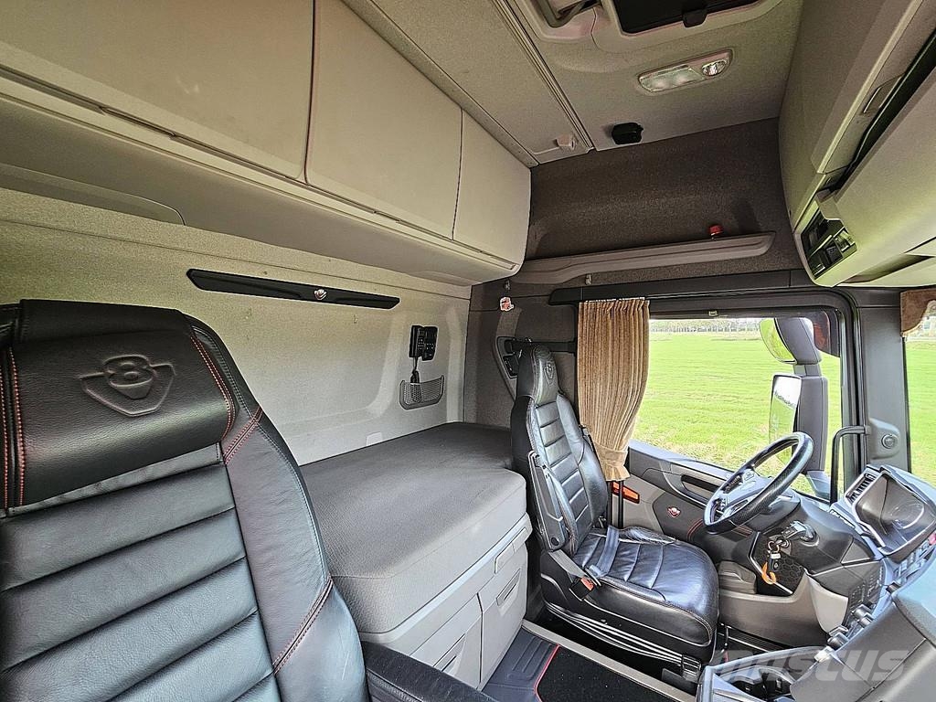 Scania R580 6X2 NB LED LEATHER 트랙터 유닛