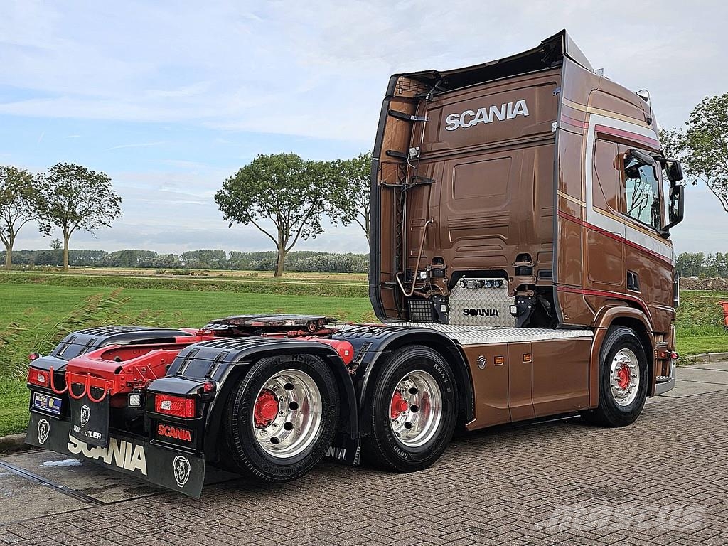Scania R580 6X2 NB LED LEATHER 트랙터 유닛