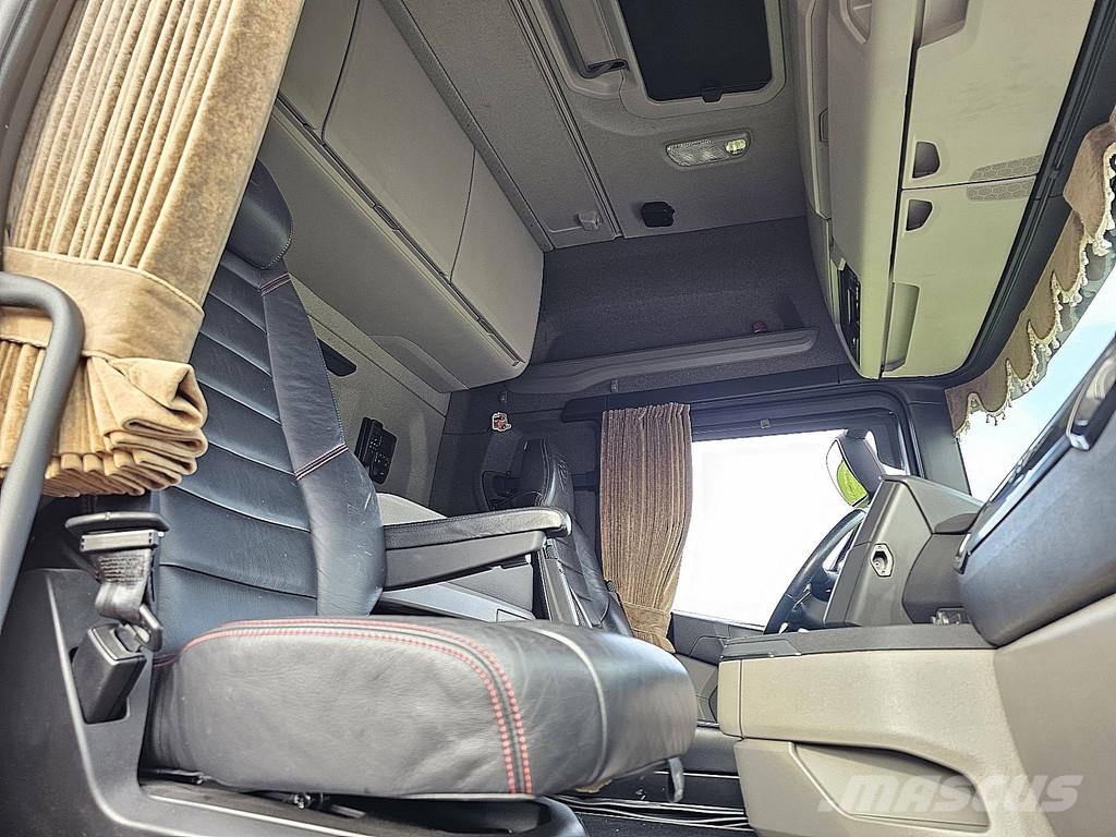 Scania R580 6X2 NB LED LEATHER 트랙터 유닛