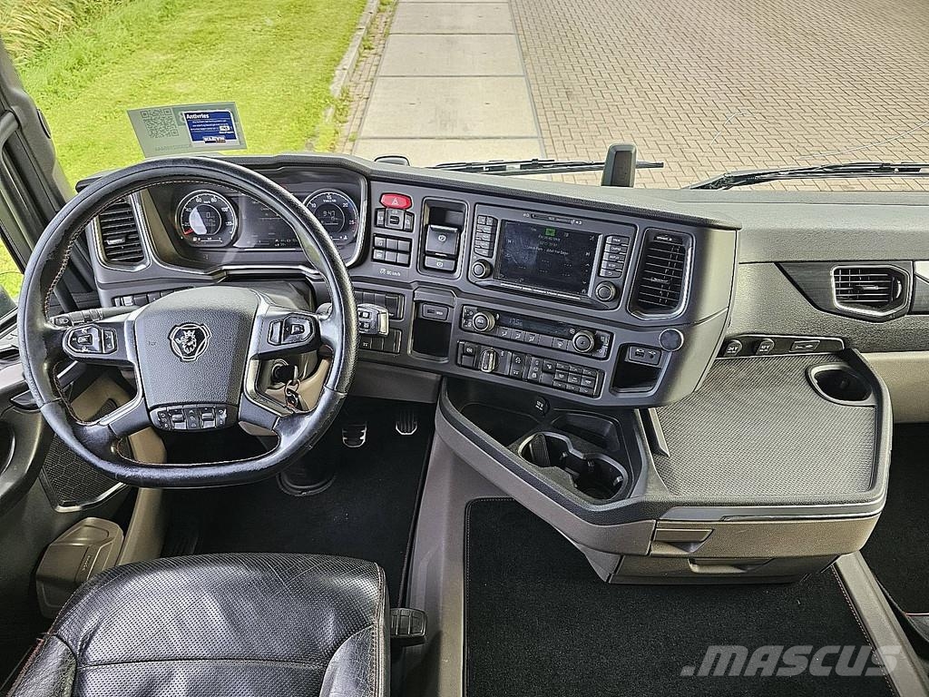 Scania R580 6X2 NB LED LEATHER 트랙터 유닛