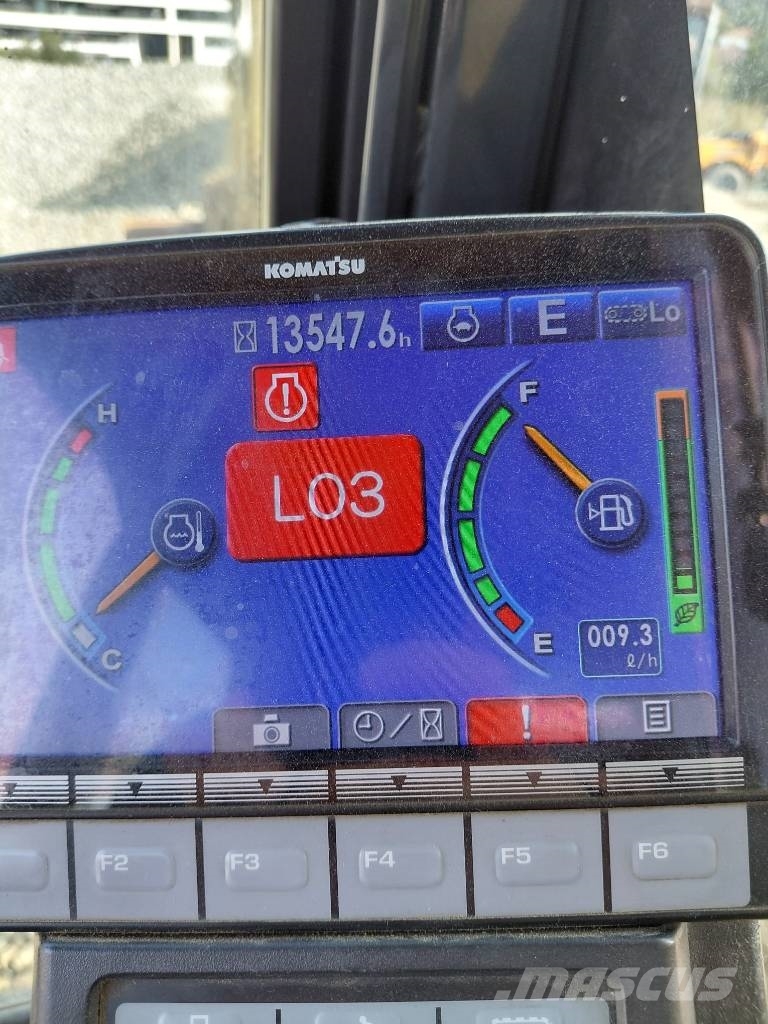 Komatsu PC 240 LC-10 Верижен екскаватор