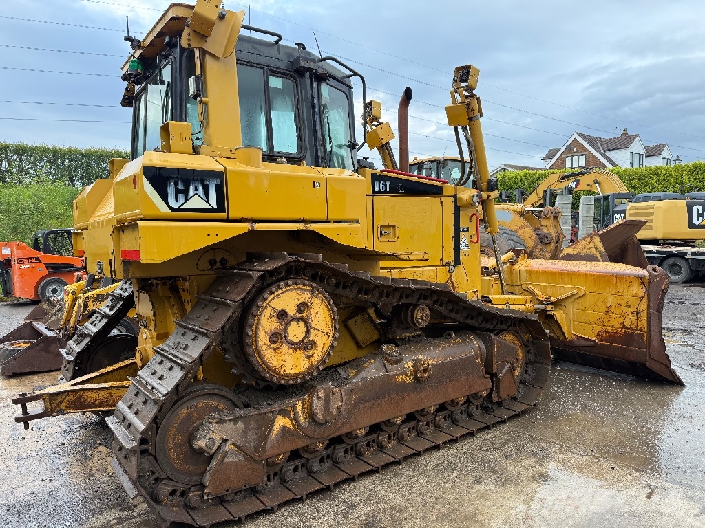 CAT D 6 T XLVP 履带式推土机