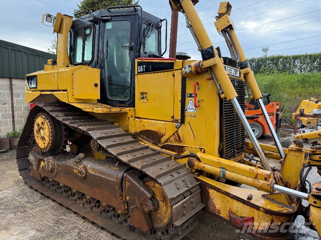 CAT D 6 T XLVP 履带式推土机