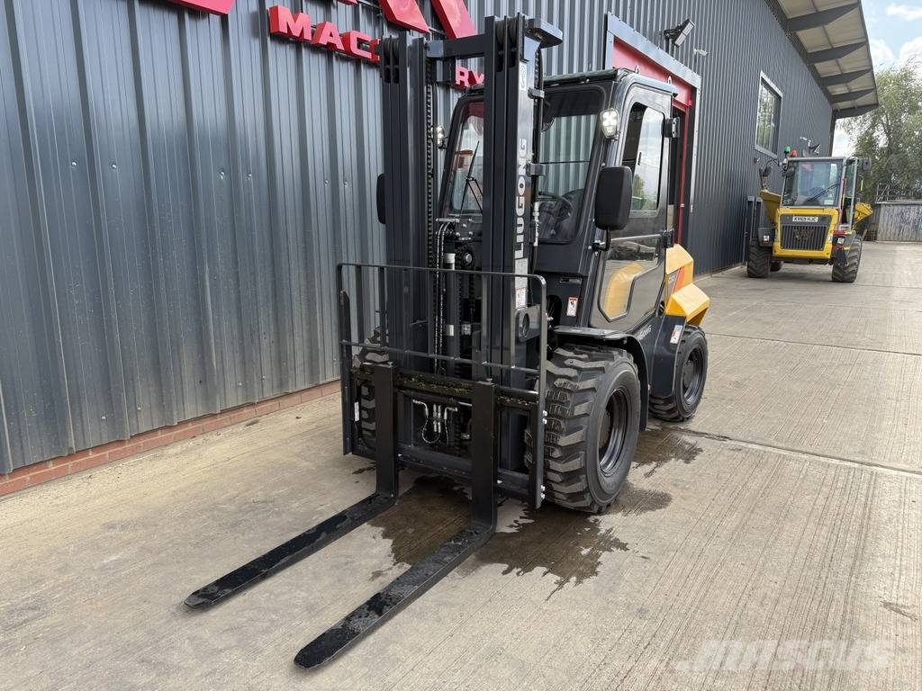 LiuGong CLG 2030 H RT4 4x4 3T Rough Terrain Forklift Empilhadores Diesel