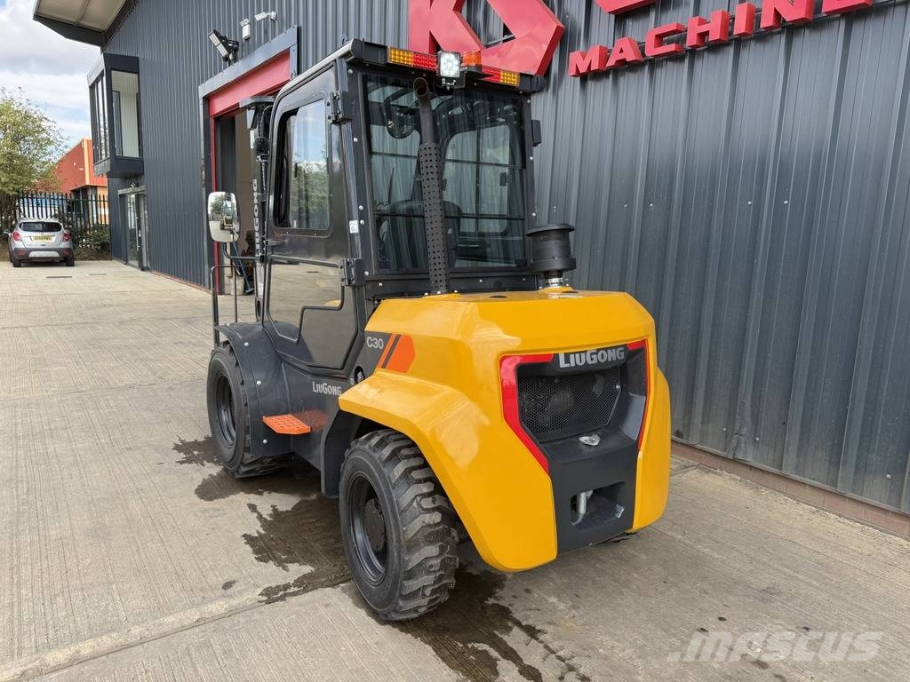 LiuGong CLG 2030 H RT4 4x4 3T Rough Terrain Forklift Empilhadores Diesel