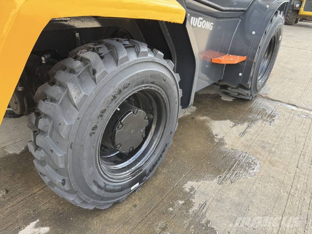 LiuGong CLG 2030 H RT4 4x4 3T Rough Terrain Forklift Empilhadores Diesel