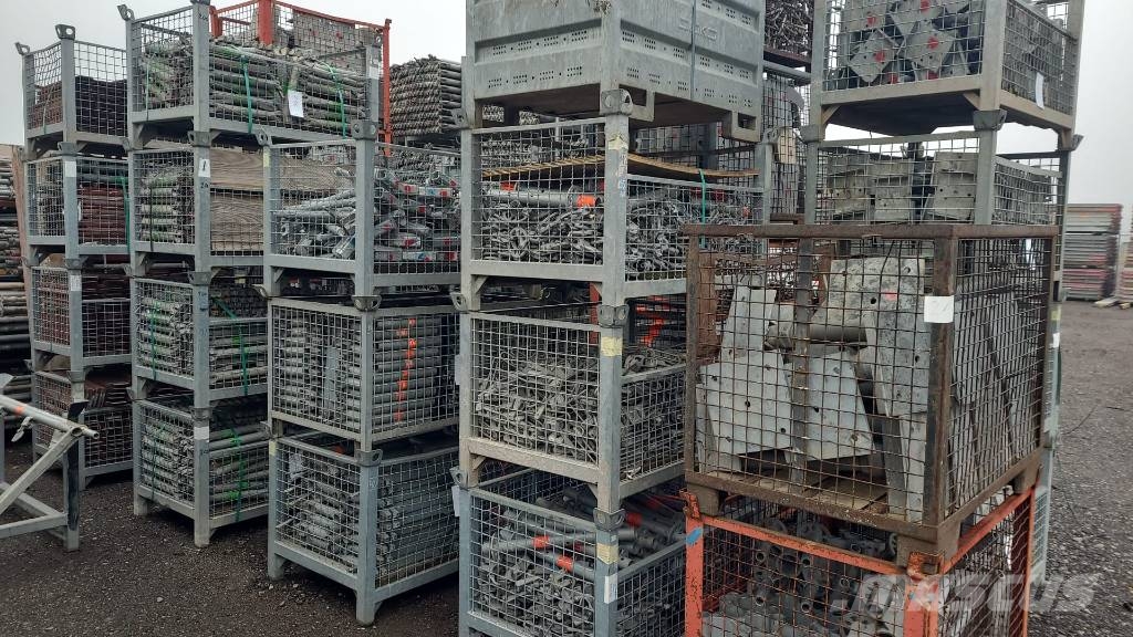 Layher TG 60 Shoring Tower / 100 pc Towers / %65 discount Gerüste & Zubehör