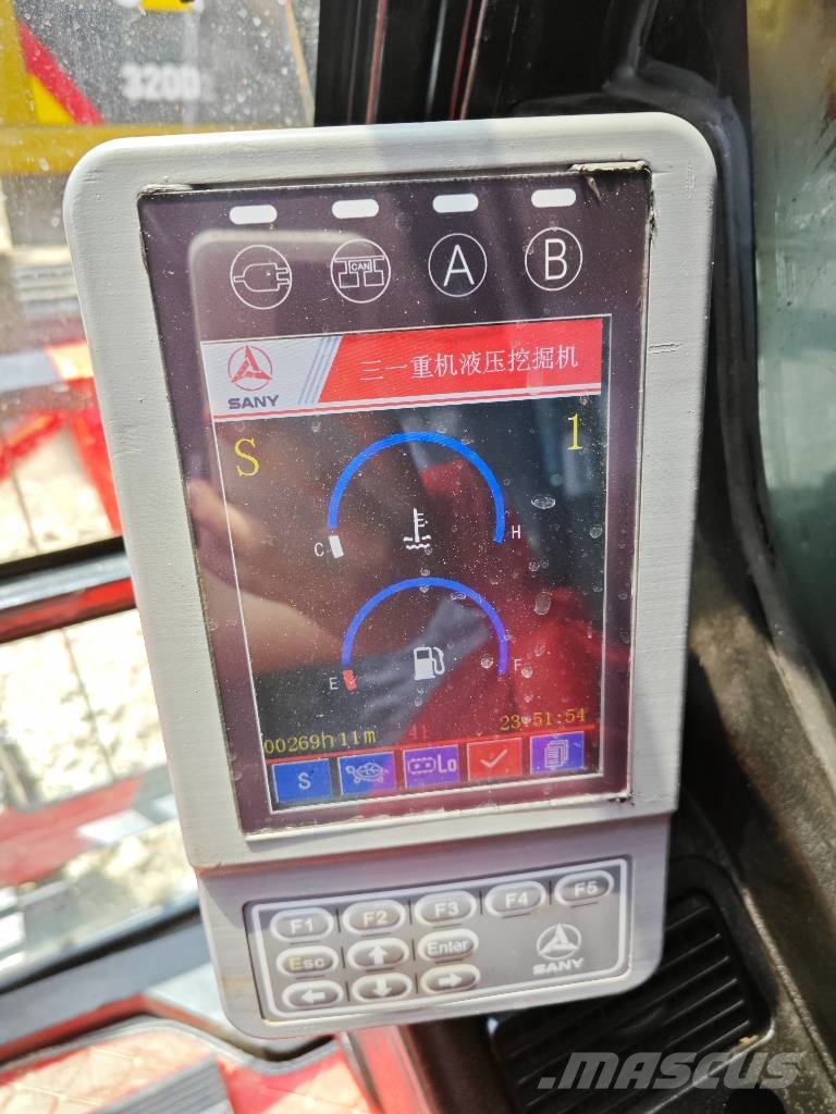 Sany SY 215 C Pásová rýpadla