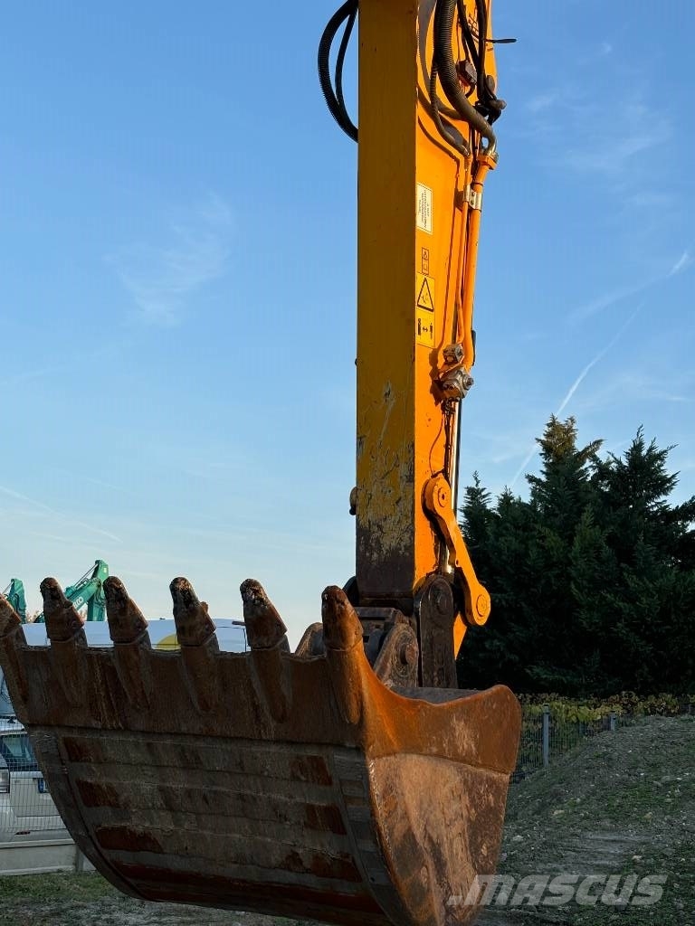 JCB 220 Excavadoras sobre orugas