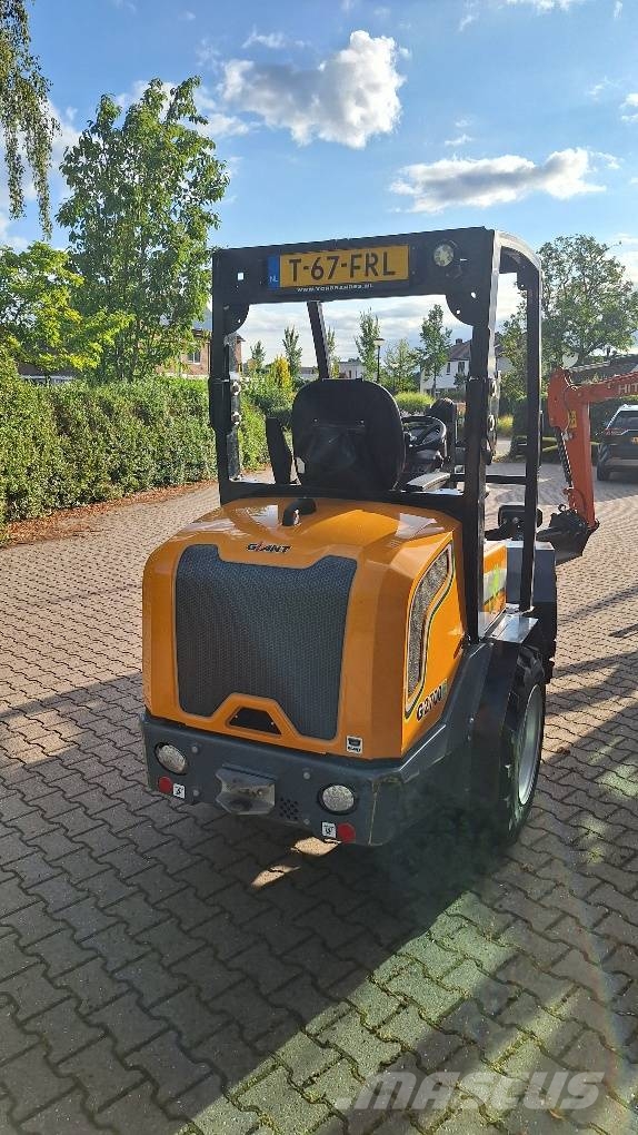 Giant G2700E Mini homlokrakodók