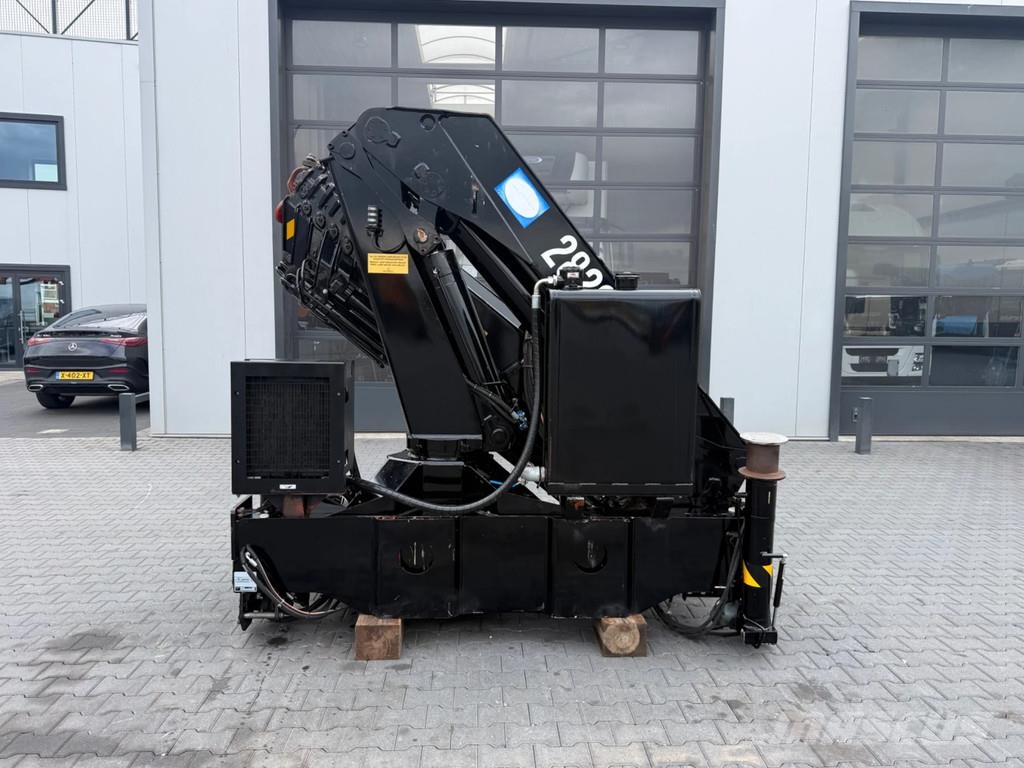 HMF 2820 K6 Crane / Kraan / Autolaadkraan / Ladekrane Laadkranen