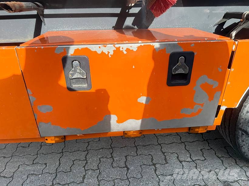Kel-Berg 4 axle Tipper / Alukastenmulde Kipper 37m3 Kiper poluprikolice