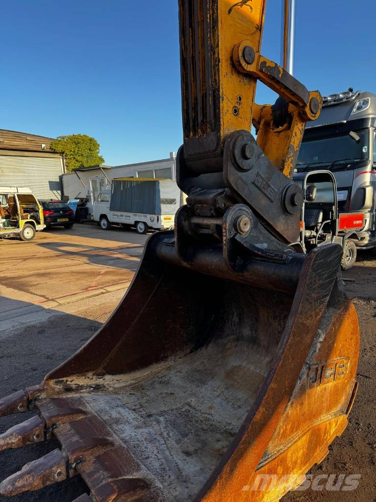 JCB JS 370 LC 大型油圧ショベル12t以上（パワーショベル・ユンボ）