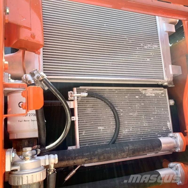 Doosan DX 300 履带挖掘机