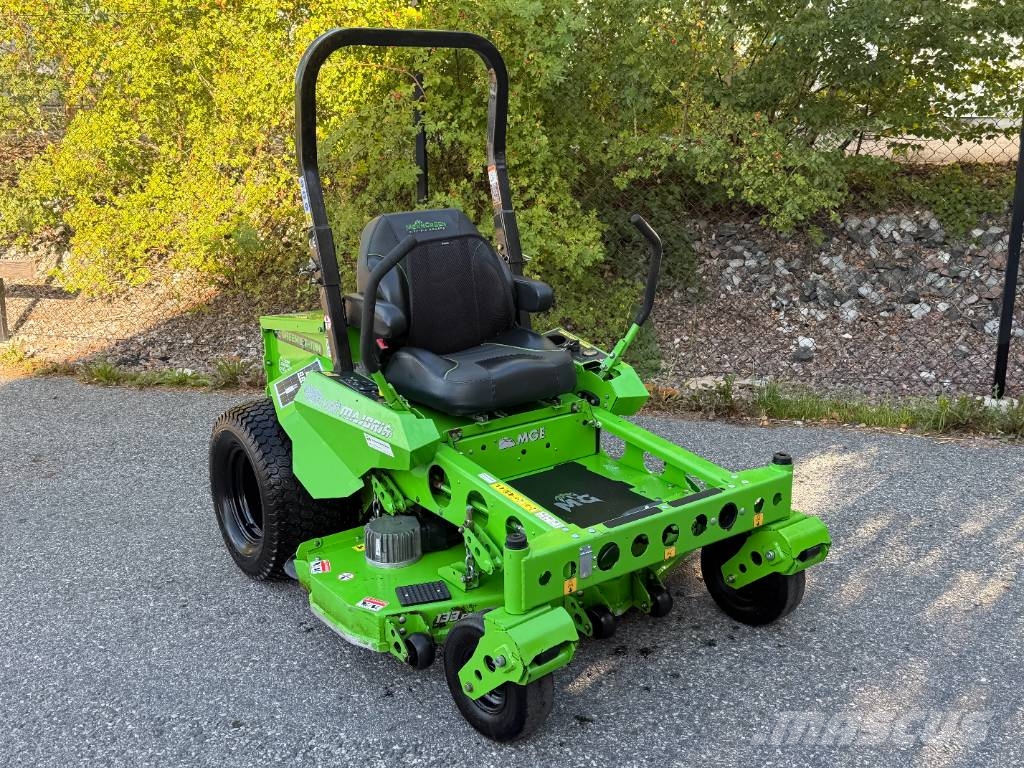 Mean Green Majoris CXR 133 "Batteridriven Lithium" ركوب الحشائش