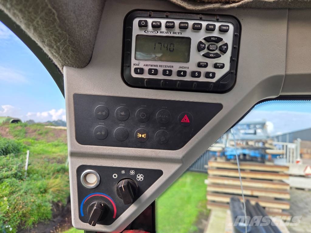JCB 225 T 5200kg Skid steer mini nakladalci