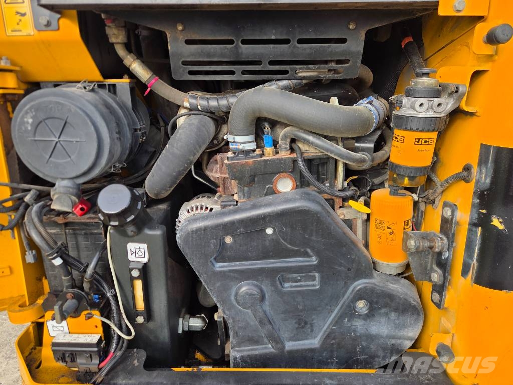 JCB 225 T 5200kg Skid steer mini nakladalci