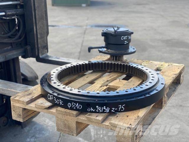 CAT 307 C SWIG RING GEARS COMPLET Transmisija