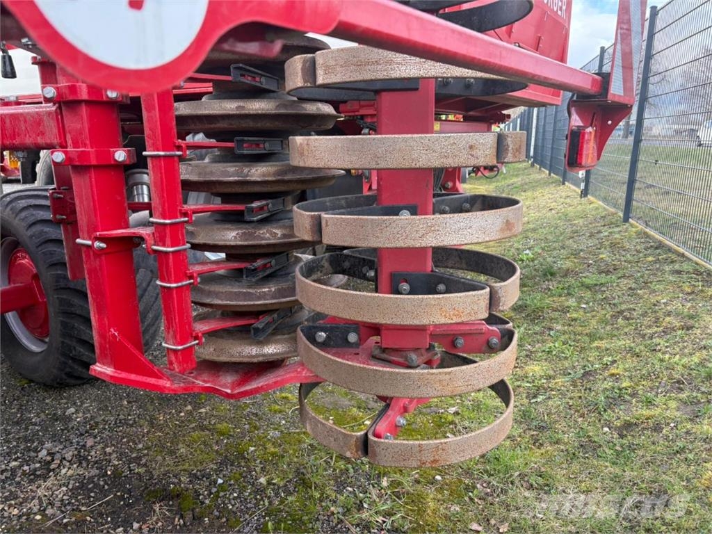 Horsch Terrano 6.3 GX Cultivatoren