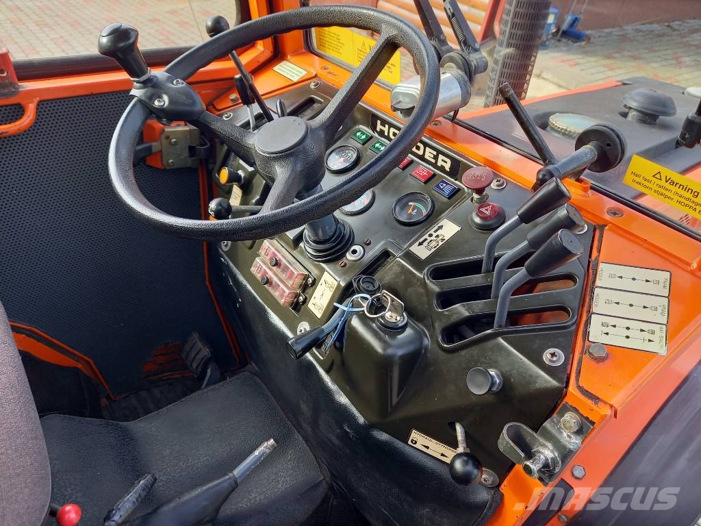 Holder C30, 4x4, ARTICULATED Traktorid