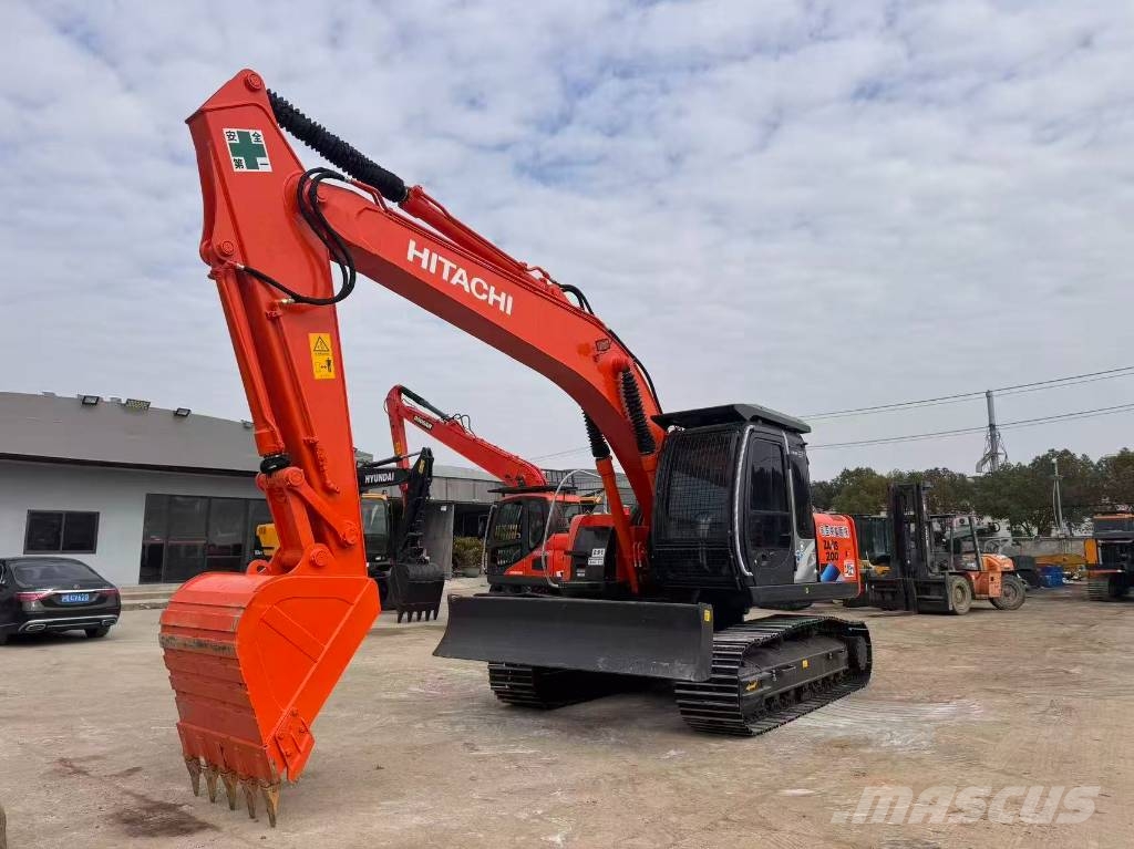 Hitachi ZX200 Гусеничные экскаваторы