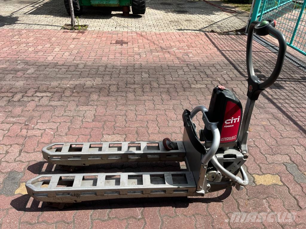 Linde T05 /130/ /SPEC/ V-2765 OB Χειροκίνητο περονοφόρο ανυψωτικό