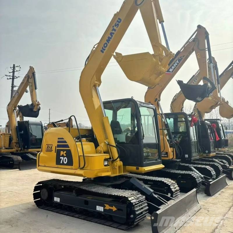 Komatsu PC70 Crawler excavators