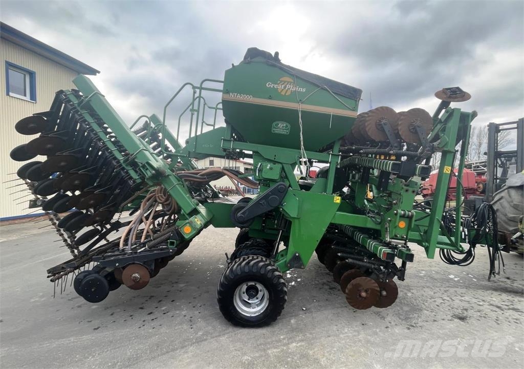 Great Plains NTA 2000 6m Neuer Preis! ماكينات البذر الدقيق