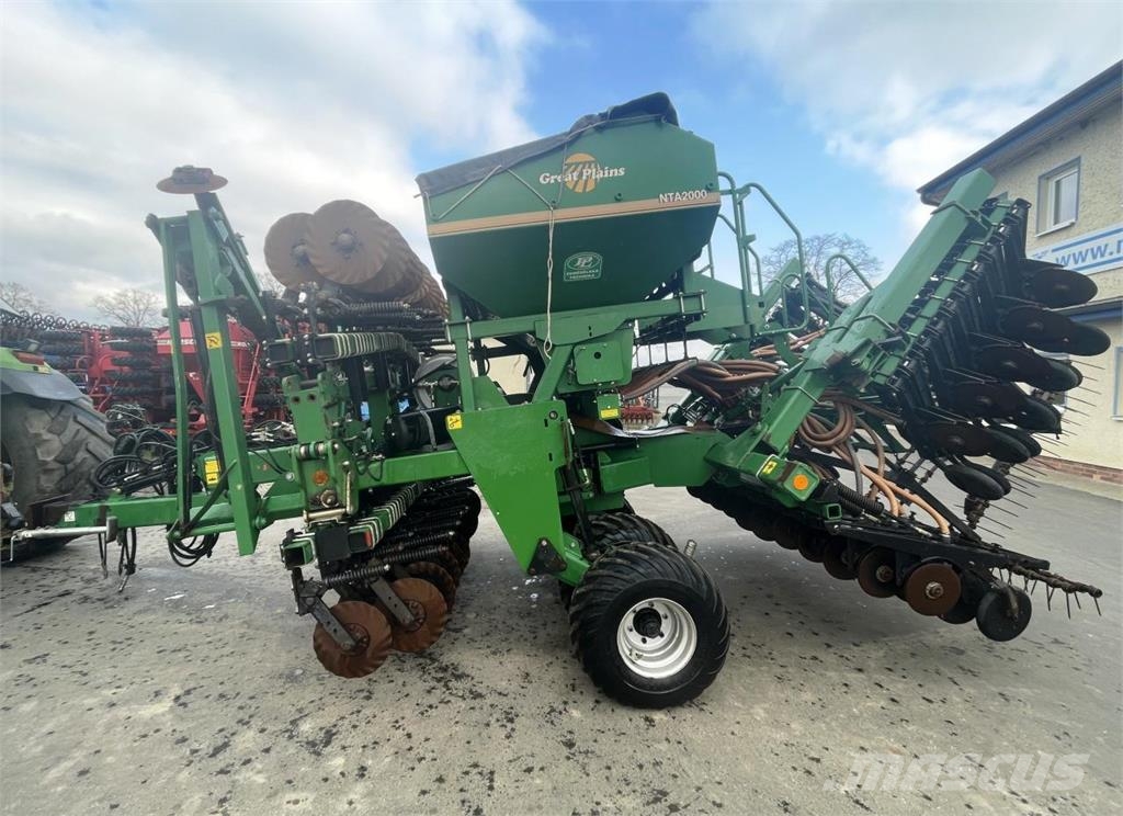 Great Plains NTA 2000 6m Neuer Preis! ماكينات البذر الدقيق