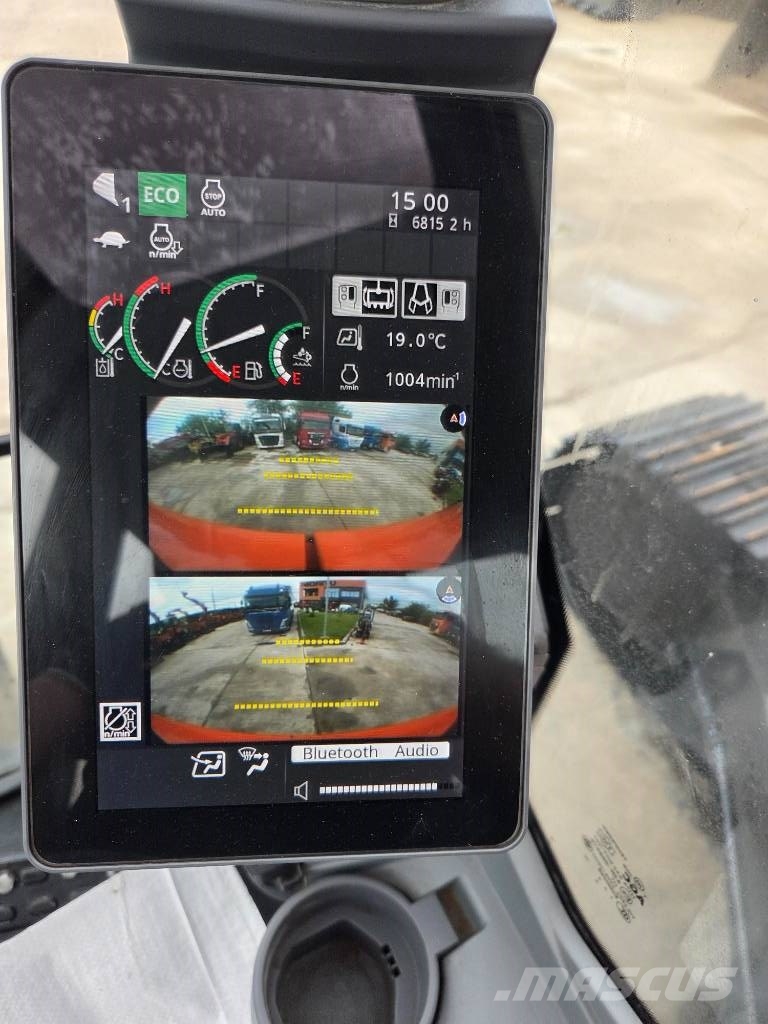 Hitachi ZX250LCN-7, 2020, 6.815h, new chain, new bucket Escavadeiras de esteiras