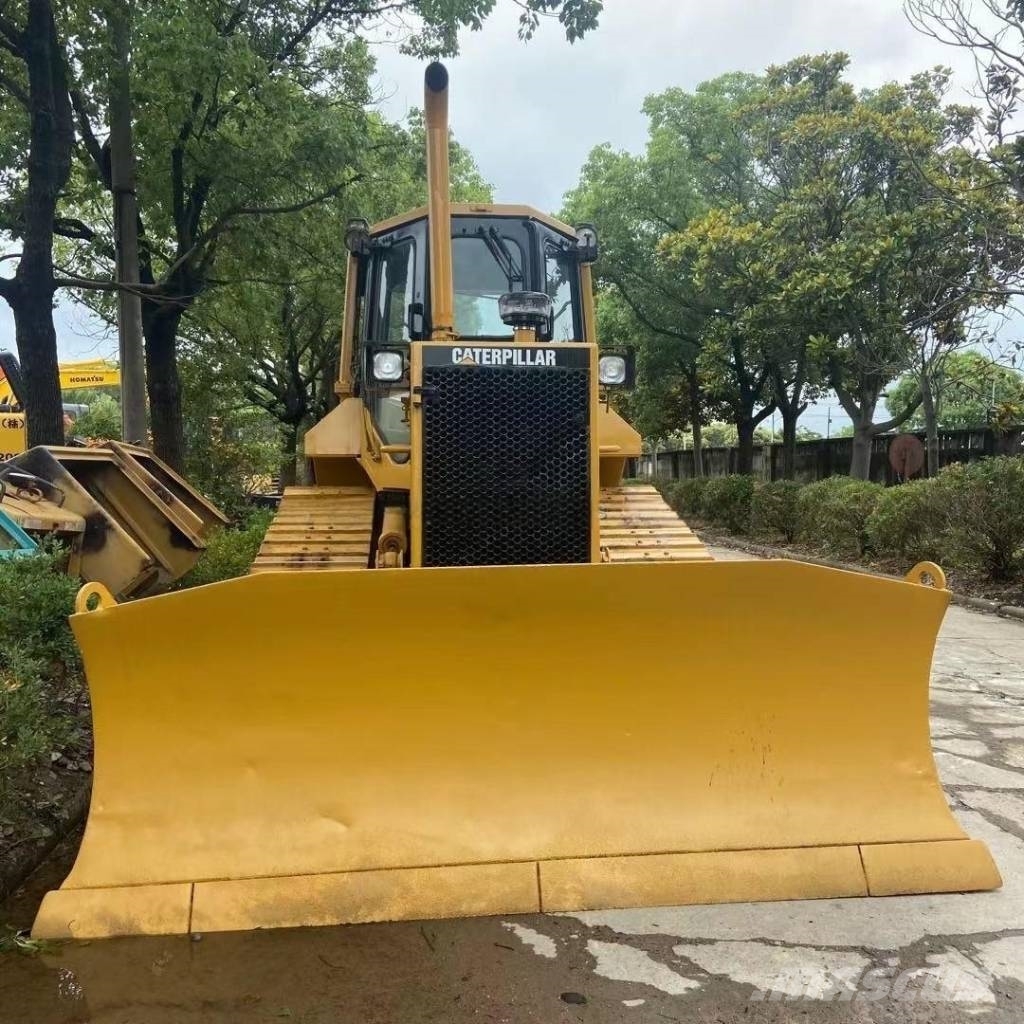 CAT D 5 M XL 履帶推土機