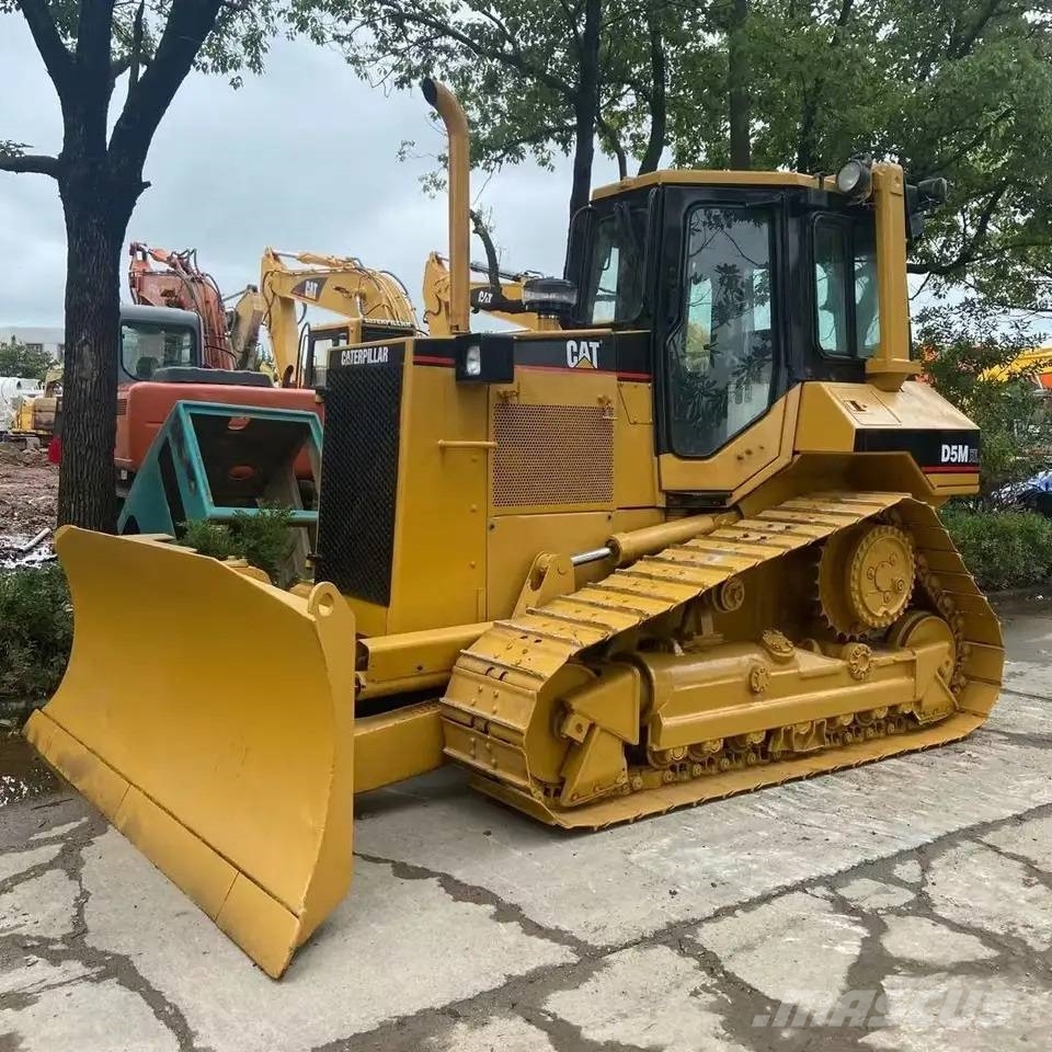 CAT D 5 M XL 履帶推土機