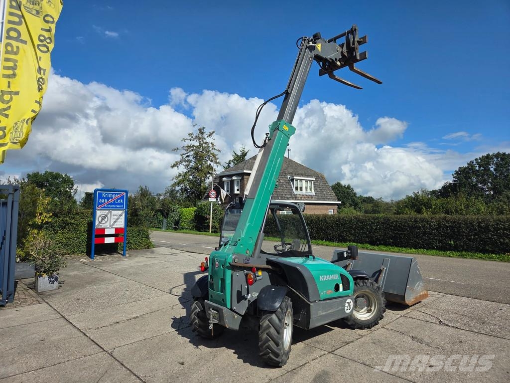 Weidemann T4512 4x4x4 Chariot télescopique