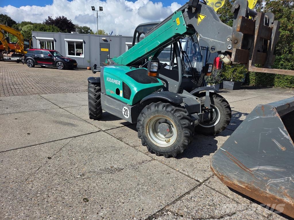 Weidemann T4512 4x4x4 Chariot télescopique