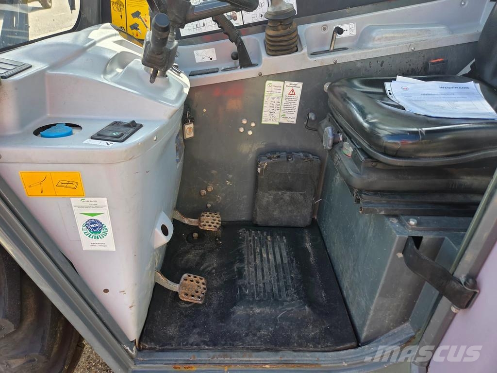 Weidemann T4512 4x4x4 Chariot télescopique