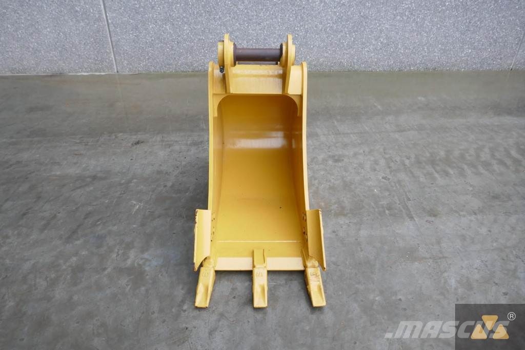 CAT 313 Bucket Buckets