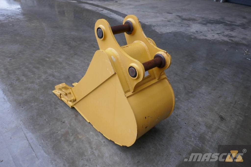 CAT 313 Bucket Buckets
