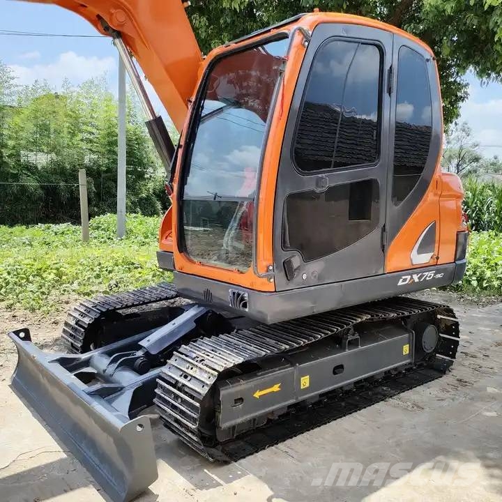 Doosan DX75-9C Midigravere 7 - 12t