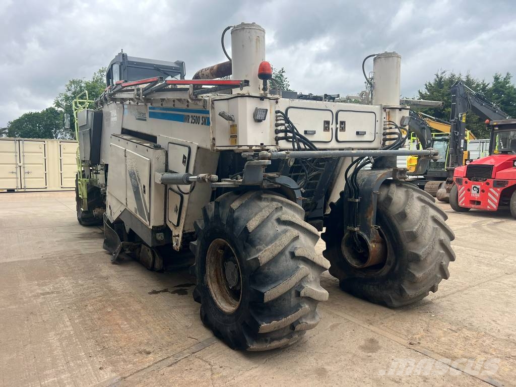 Wirtgen WR 2500 SK Recyklery do asfaltu