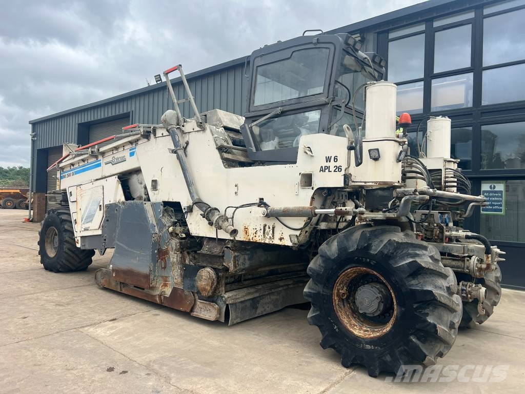 Wirtgen WR 2500 SK Recyklery do asfaltu