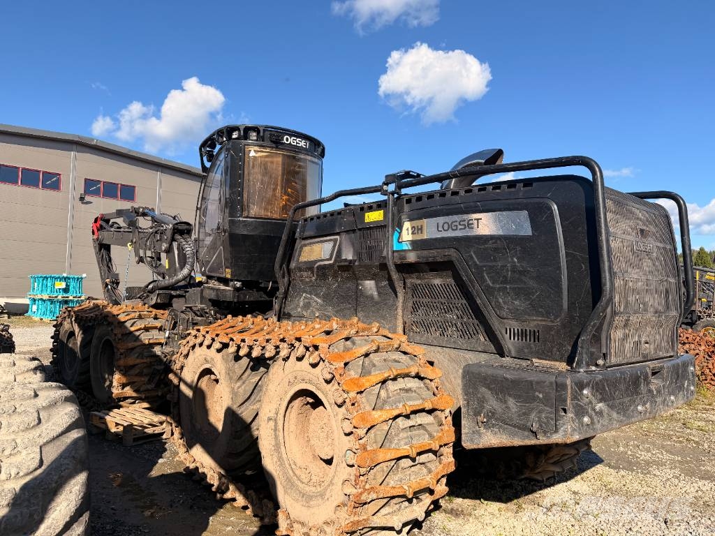 Logset H12 Harvester