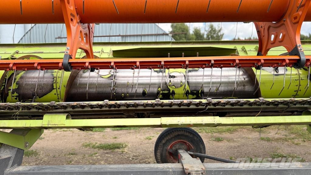 CLAAS Lexion 670 Derliaus nuėmimo kombainai