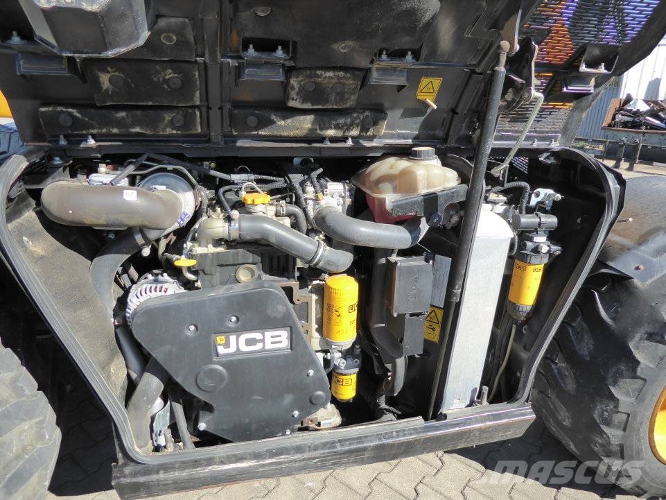 JCB Hydradig JS110W Excavadoras de ruedas