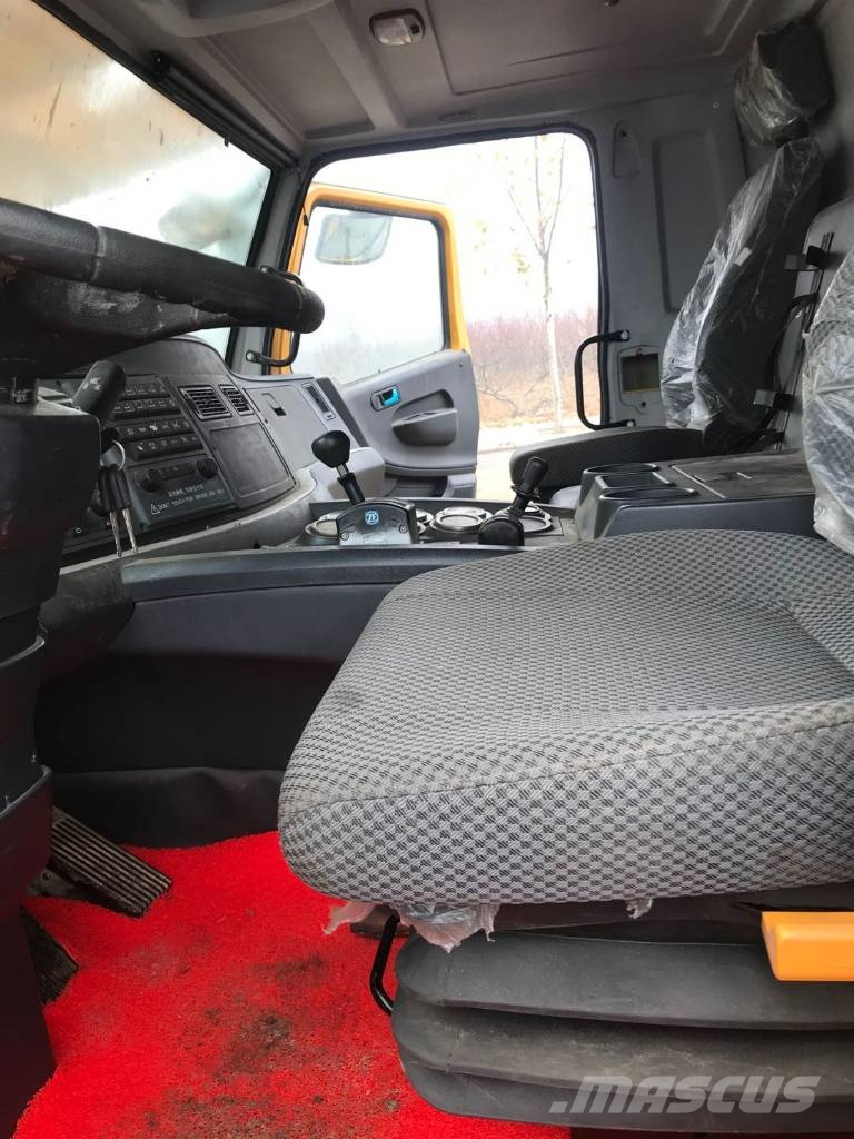 XCMG QAY 160 All-Terrain-Krane