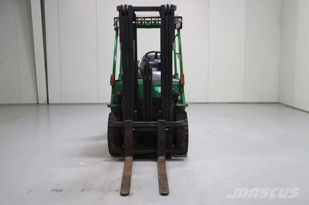 Mitsubishi FD25N Dízel targoncák