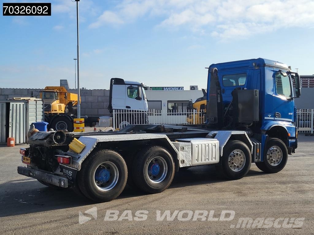 Mercedes-Benz Arocs 3245 8X4 HIAB XR26Z56 containersystem Steel Camion con gancio di sollevamento