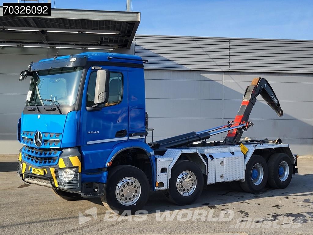 Mercedes-Benz Arocs 3245 8X4 HIAB XR26Z56 containersystem Steel Camion con gancio di sollevamento