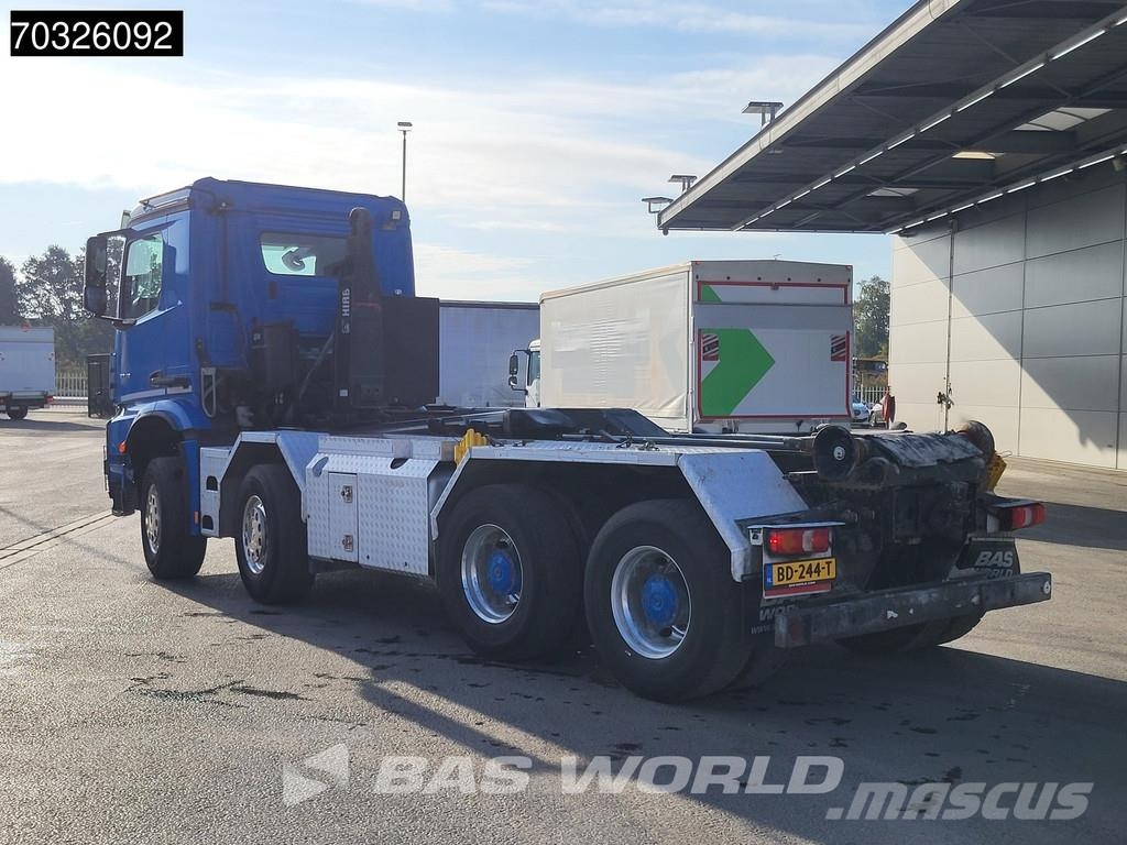Mercedes-Benz Arocs 3245 8X4 HIAB XR26Z56 containersystem Steel Camion con gancio di sollevamento